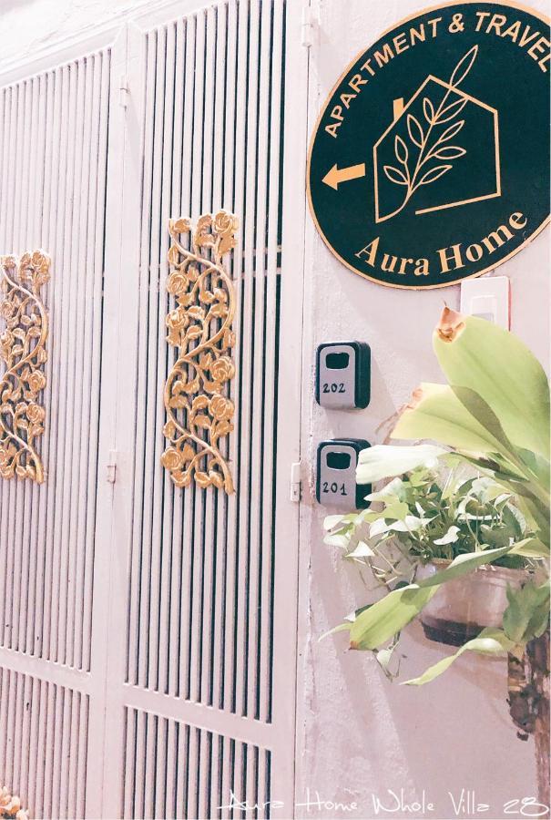 Aura Home Whole French House Hanoi Esterno foto