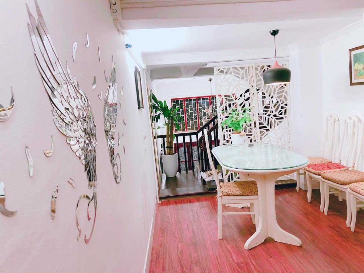 Aura Home Whole French House Hanoi Esterno foto